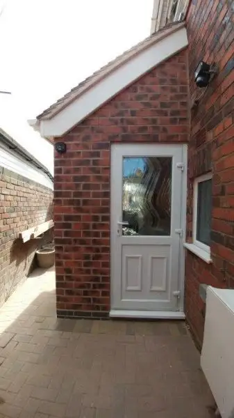 Side Extension Tamworth: Swipe To View More Images